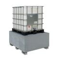 Galvanized drip tray under IBC container