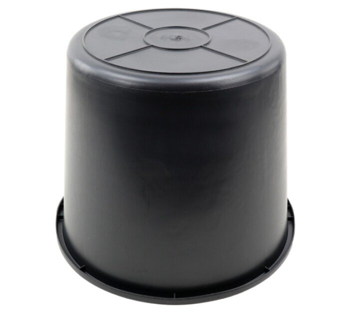 Construction bucket with spout(7)