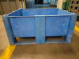 PLASTIC BOX TYPE 800, FULL, DIM. 1200 x 800 x 740 MM BLUE DAMAGED